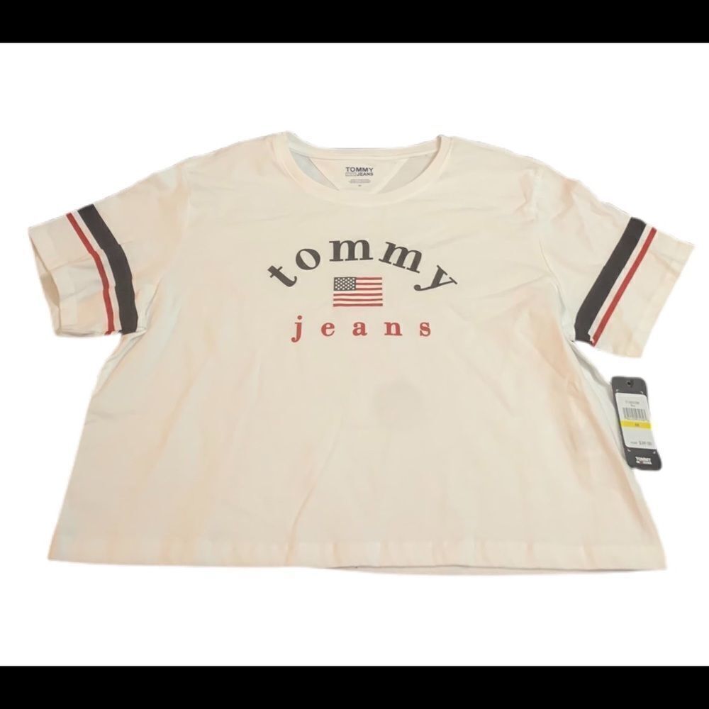 NWT Tommy Hilfiger T-shirt